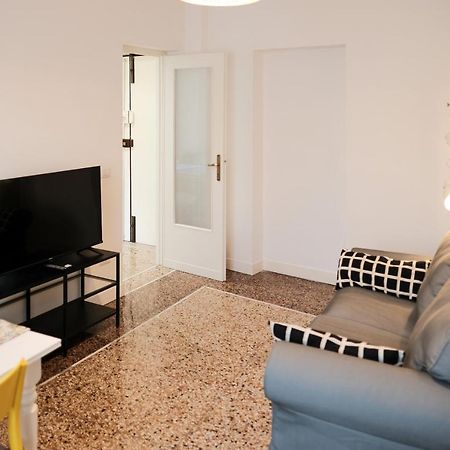 Family Apartment Near Vatican Museum Rome Exterior photo